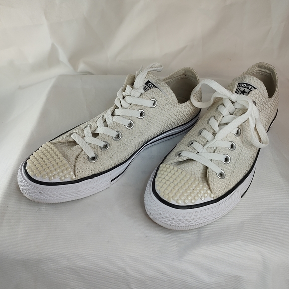 Converse Cream Woven •LOW TOP• Ladies Womens 8 Buff Sneakers. Bedazzled toe cap - Picture 3 of 6